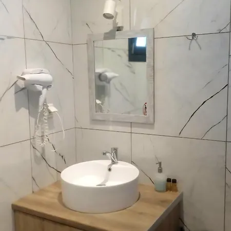 Relax * Tsoukaládhes